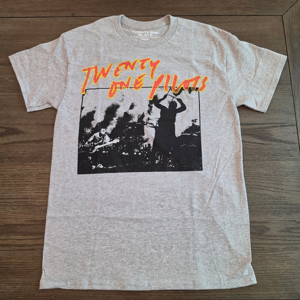 Twenty One Pilots Band T-Shirt Mens Medium Gray Graphic Concert Tee NWOT